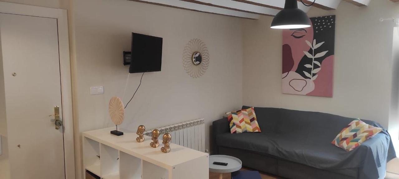 Loft Centrico Y Cerca A La Catedral Apartment Burgos Luaran gambar