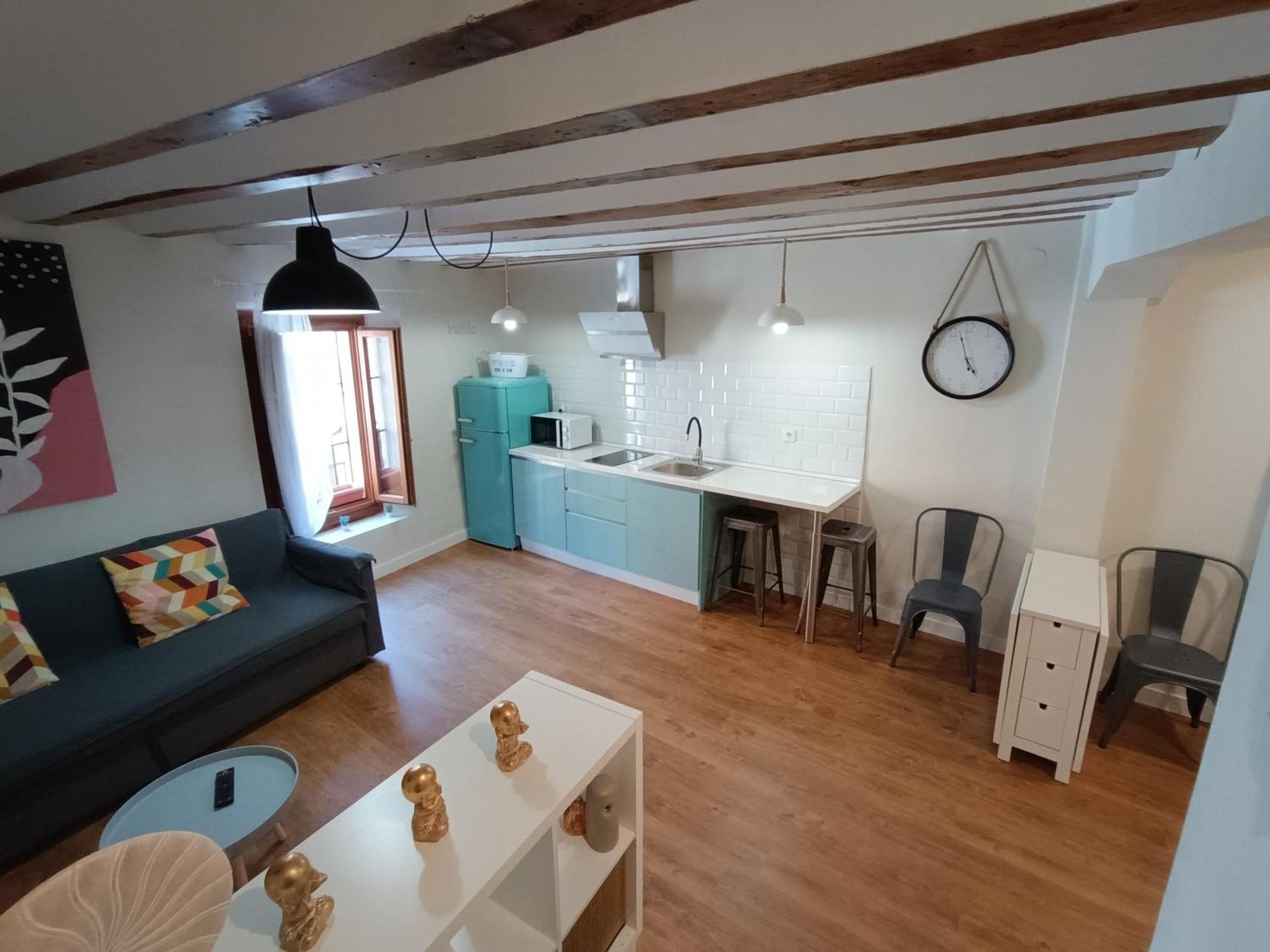 Loft Centrico Y Cerca A La Catedral Apartment Burgos Luaran gambar